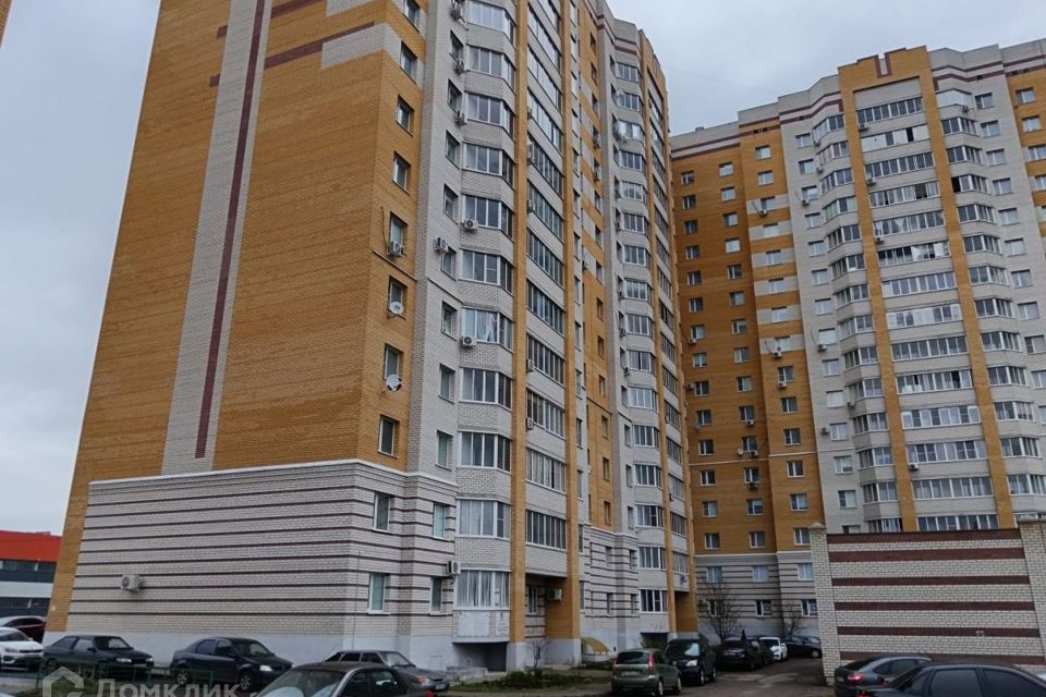 Продаётся 1-комнатная квартира, 38.2 м²