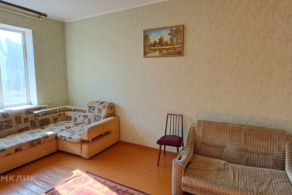 Продаётся 1-комнатная квартира, 37.7 м²