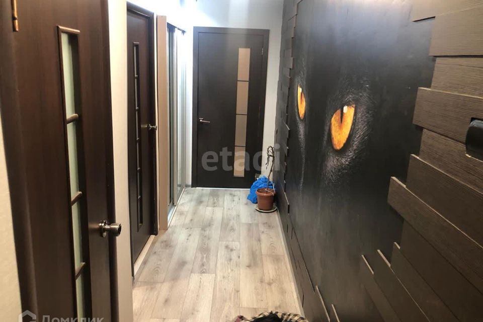 Продаётся 3-комнатная квартира, 57.8 м²