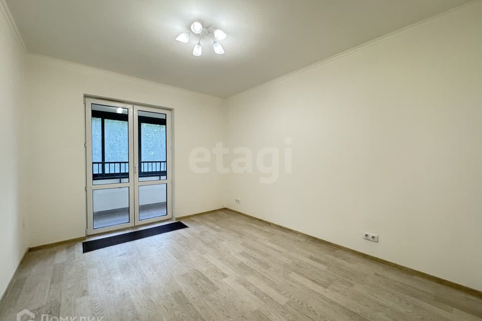 Продаётся 2-комнатная квартира, 58 м²