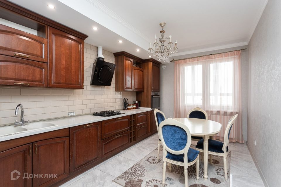Продаётся 3-комнатная квартира, 86.4 м²