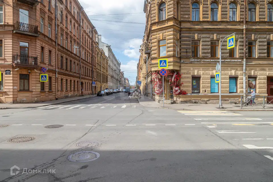 Продаётся 7-комнатная квартира, 168.9 м²