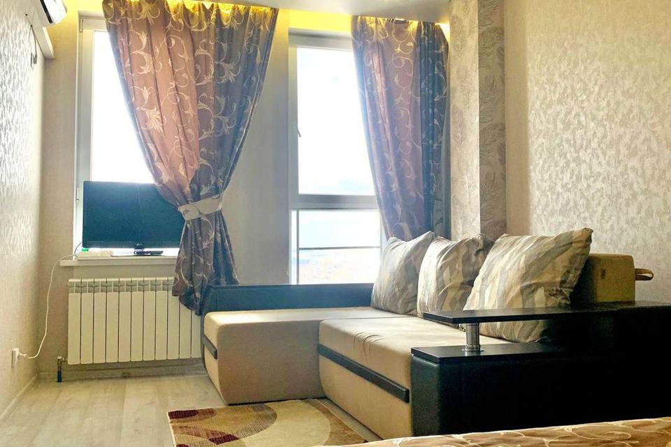 Продаётся 1-комнатная квартира, 43 м²