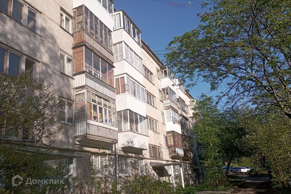 Продаётся комната в 3-комн. квартире, 59.7 м²