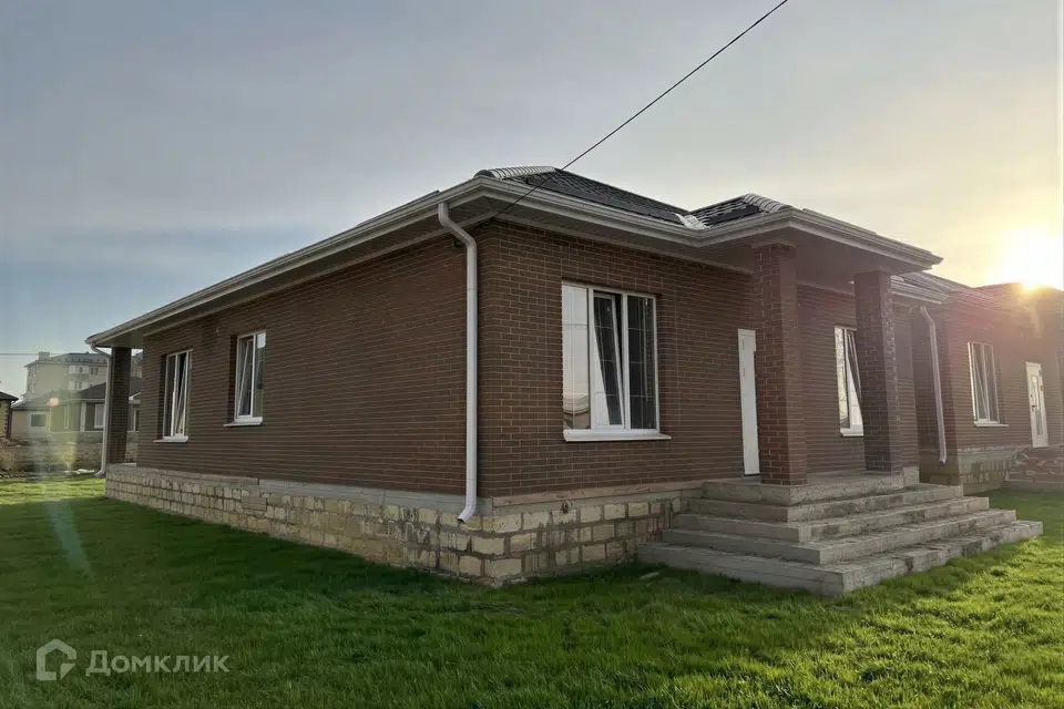 Продаётся 1-этажный дом, 105 м²