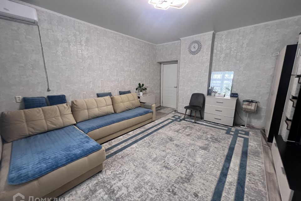 Продаётся 2-комнатная квартира, 50.7 м²