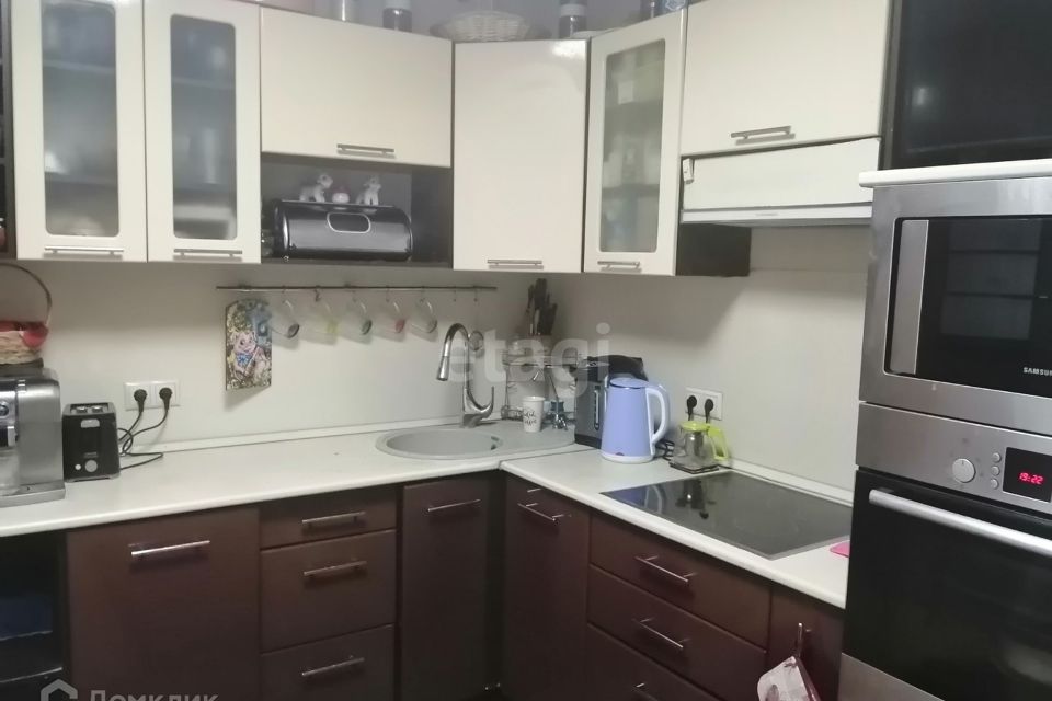 Продаётся 3-комнатная квартира, 75.1 м²