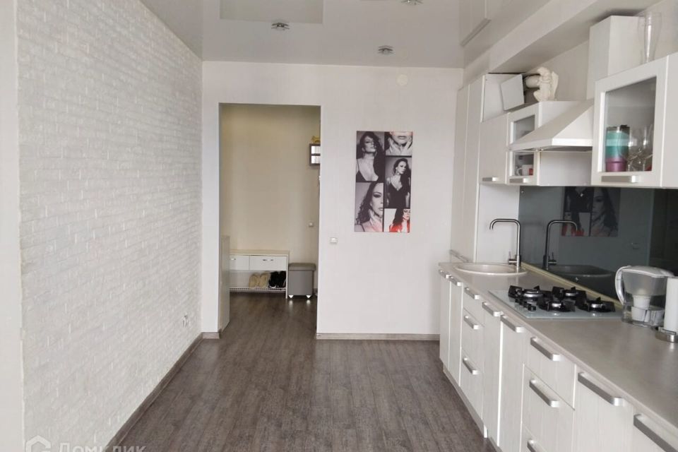 Продаётся 1-комнатная квартира, 41.4 м²