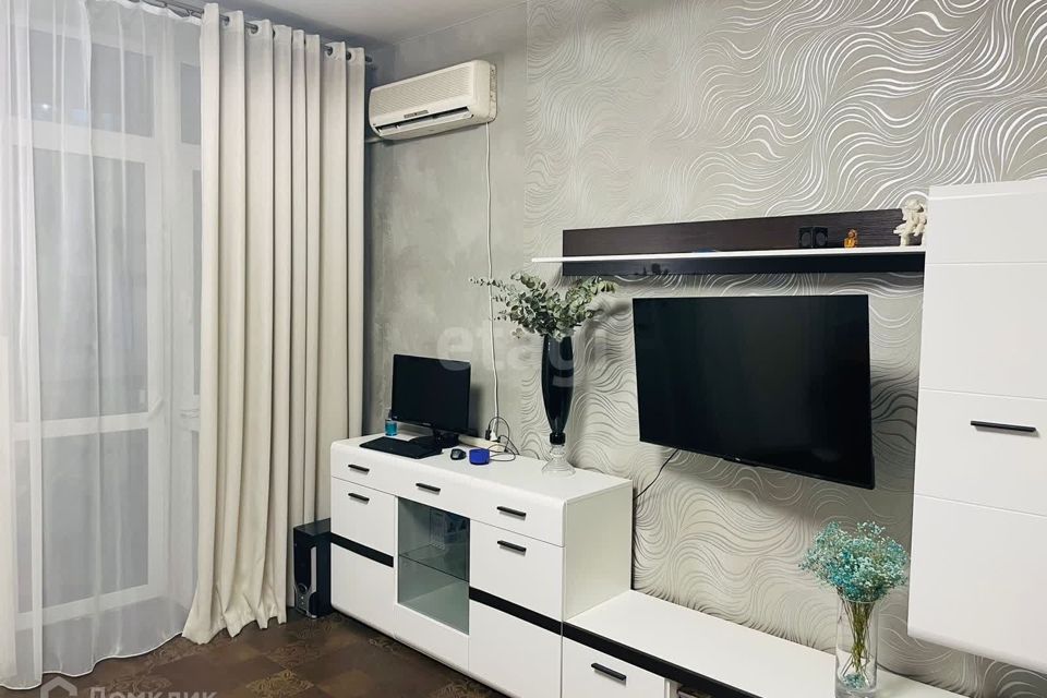Продаётся 2-комнатная квартира, 65 м²