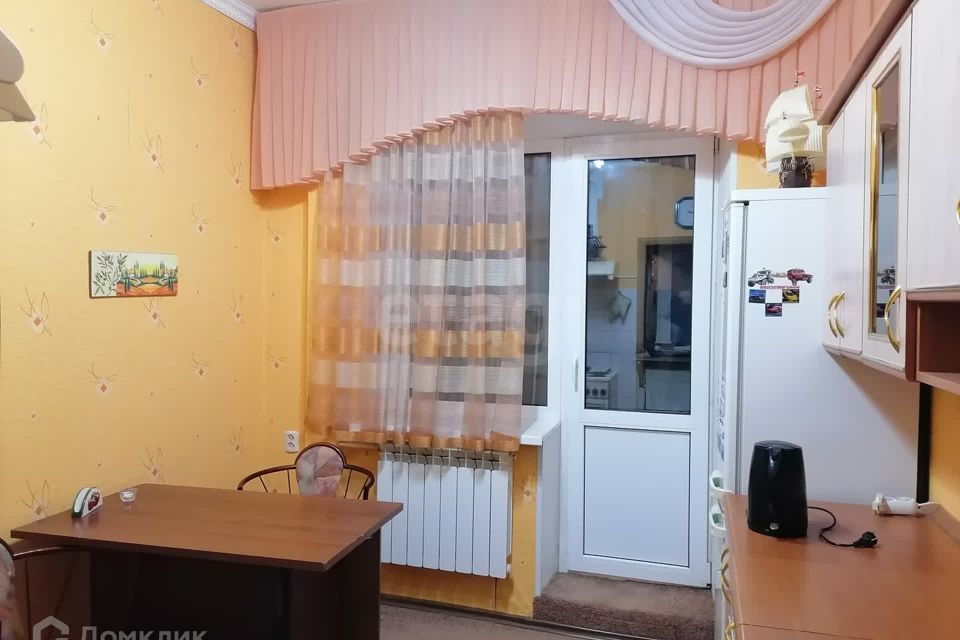 Продаётся 1-комнатная квартира, 38.4 м²