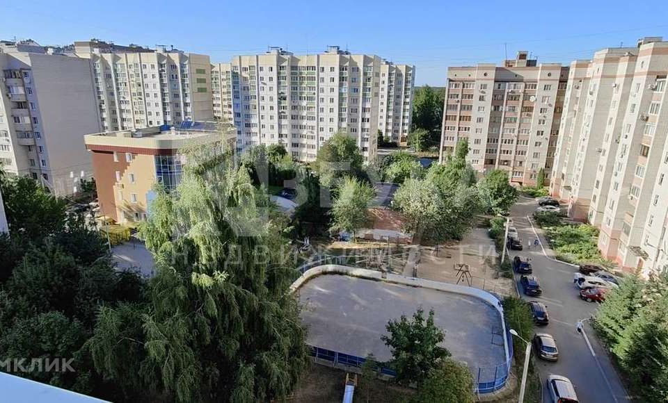 Продаётся 4-комнатная квартира, 111.2 м²
