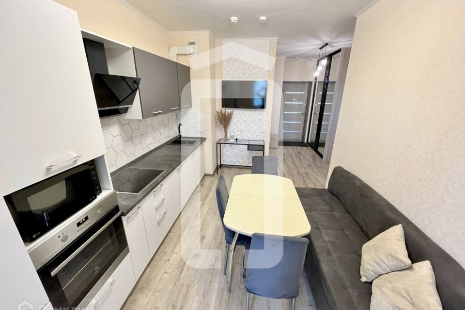 Продаётся 1-комнатная квартира, 37.1 м²