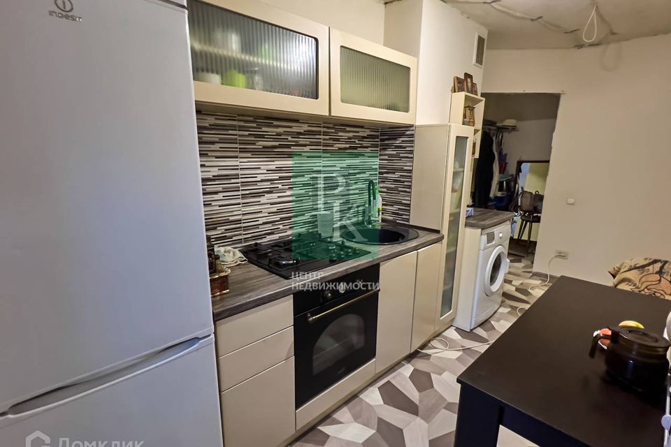 Продаётся 1-комнатная квартира, 38 м²