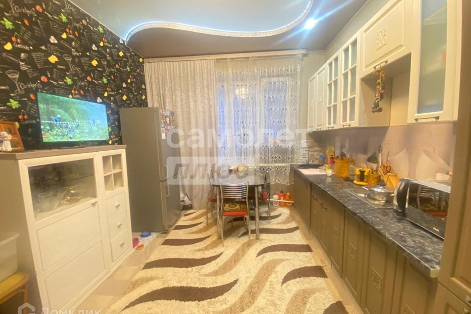 Продаётся 3-комнатная квартира, 63.2 м²