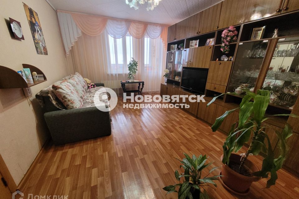 Продаётся 2-комнатная квартира, 54 м²