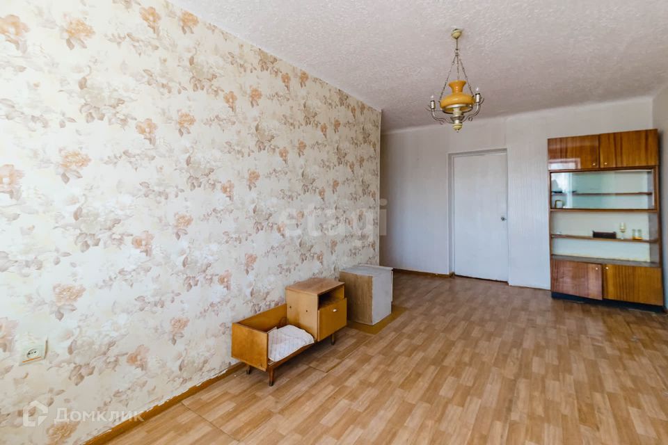 Продаётся 3-комнатная квартира, 55.5 м²