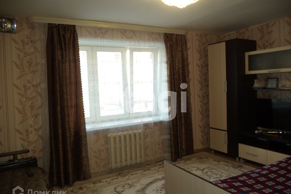 Продаётся 1-комнатная квартира, 35.9 м²