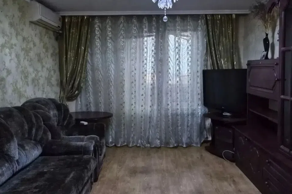 Продаётся 2-комнатная квартира, 53.5 м²