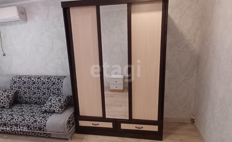 Продаётся комната в 1-комн. квартире, 20 м²