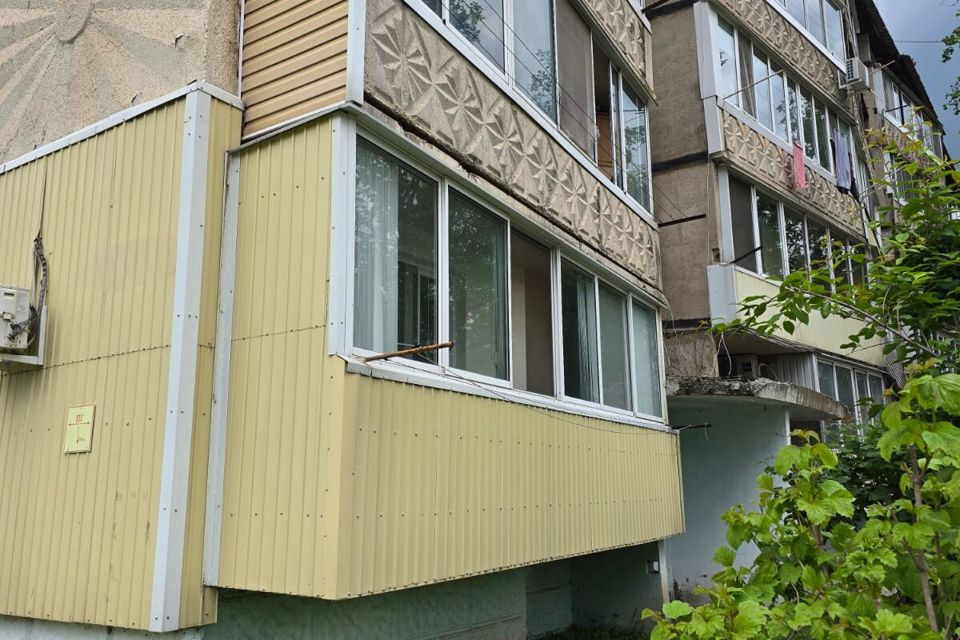 Продаётся 2-комнатная квартира, 52.7 м²