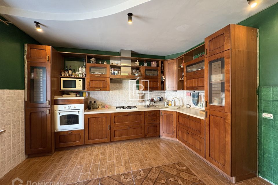 Продаётся 3-комнатная квартира, 103.4 м²