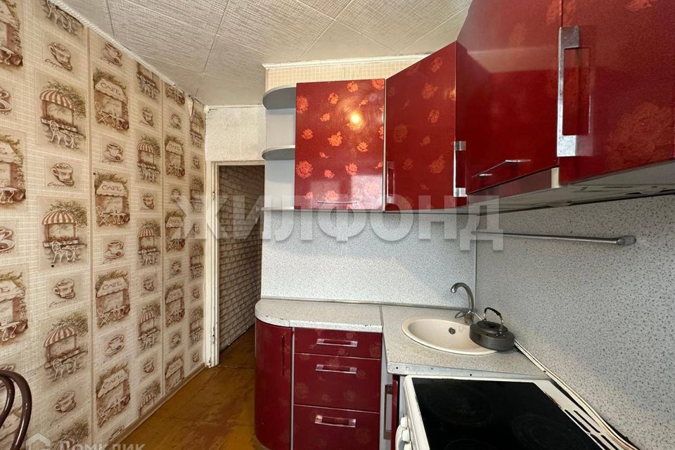 Продаётся 3-комнатная квартира, 60.9 м²