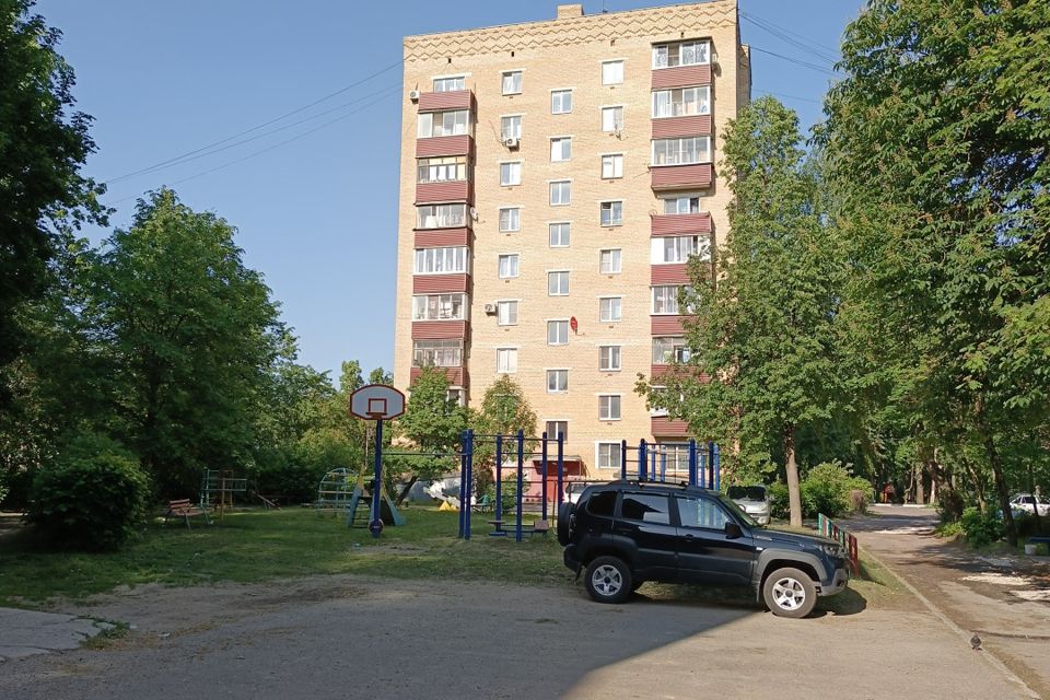 Продаётся 1-комнатная квартира, 35.2 м²