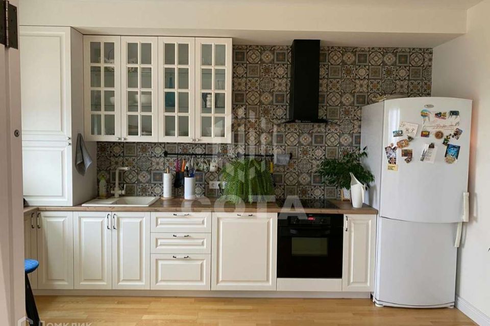 Продаётся 2-комнатная квартира, 69 м²
