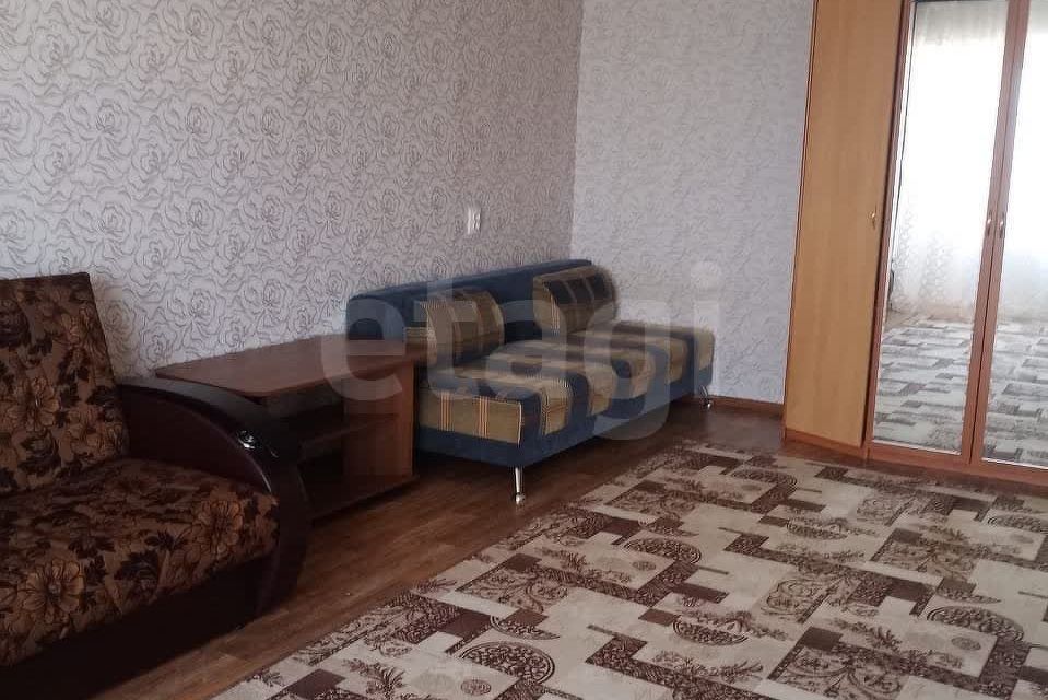 Сдаётся 1-комнатная квартира, 37 м²