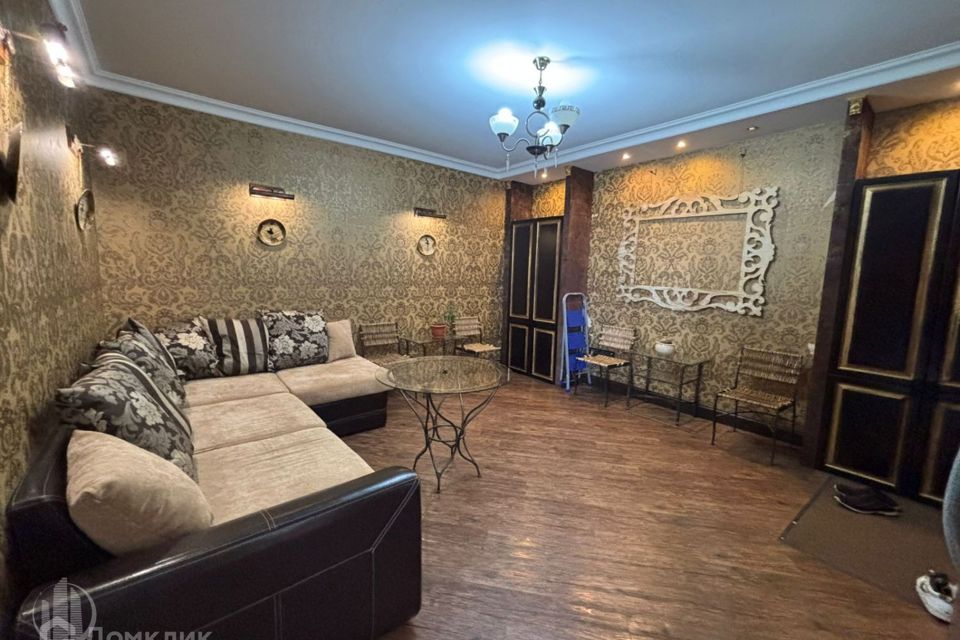 Сдаётся 2-комнатная квартира, 55 м²