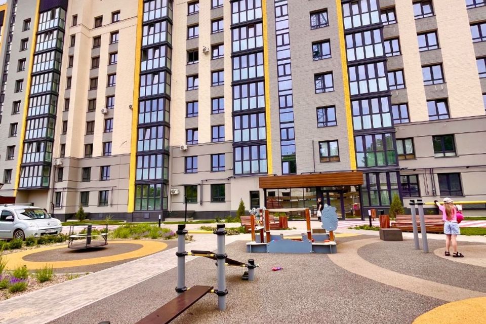 Продаётся 1-комнатная квартира, 48.6 м²