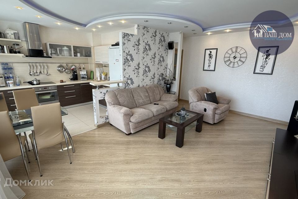 Продаётся 4-комнатная квартира, 90.3 м²