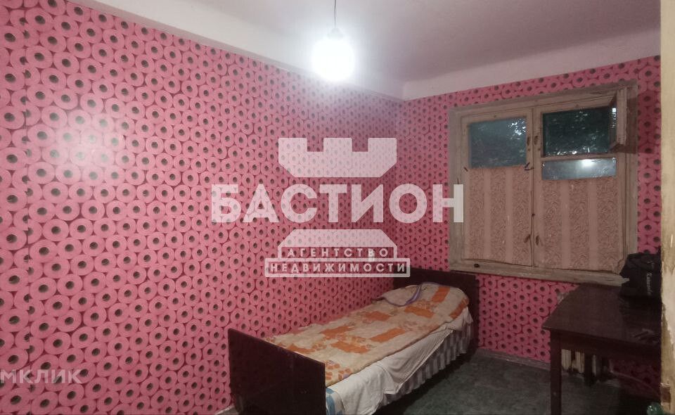 Продаётся 4-комнатная квартира, 56 м²
