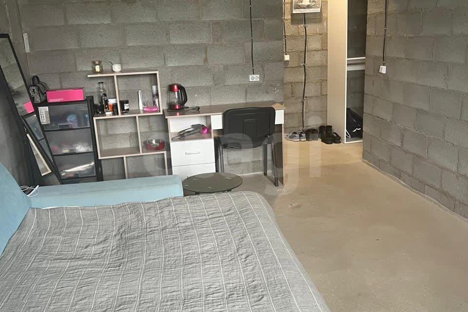 Продаётся 1-комнатная квартира, 38 м²