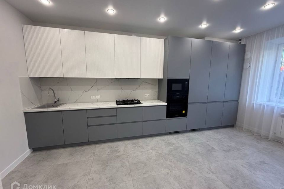 Продаётся 2-комнатная квартира, 58.3 м²