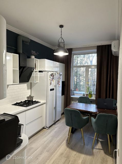 Продаётся 2-комнатная квартира, 71.3 м²