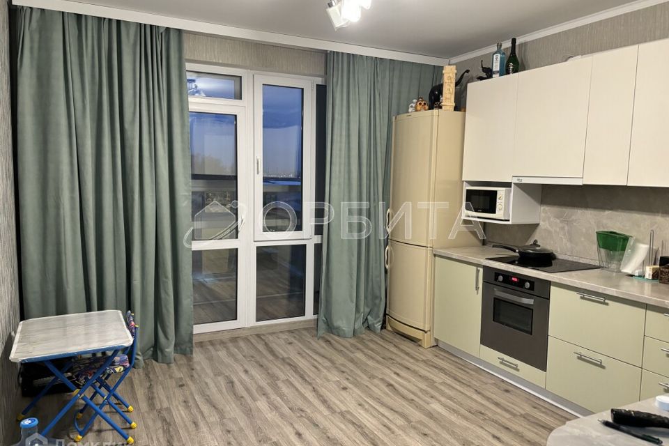 Продаётся 3-комнатная квартира, 70.2 м²