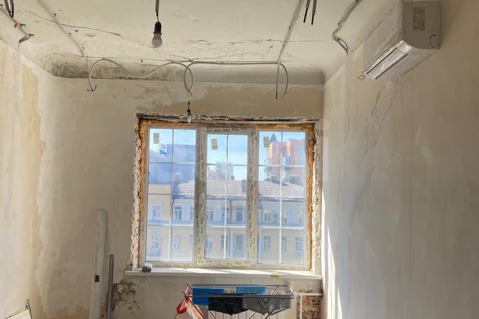 Продаётся 1-комнатная квартира, 47.3 м²