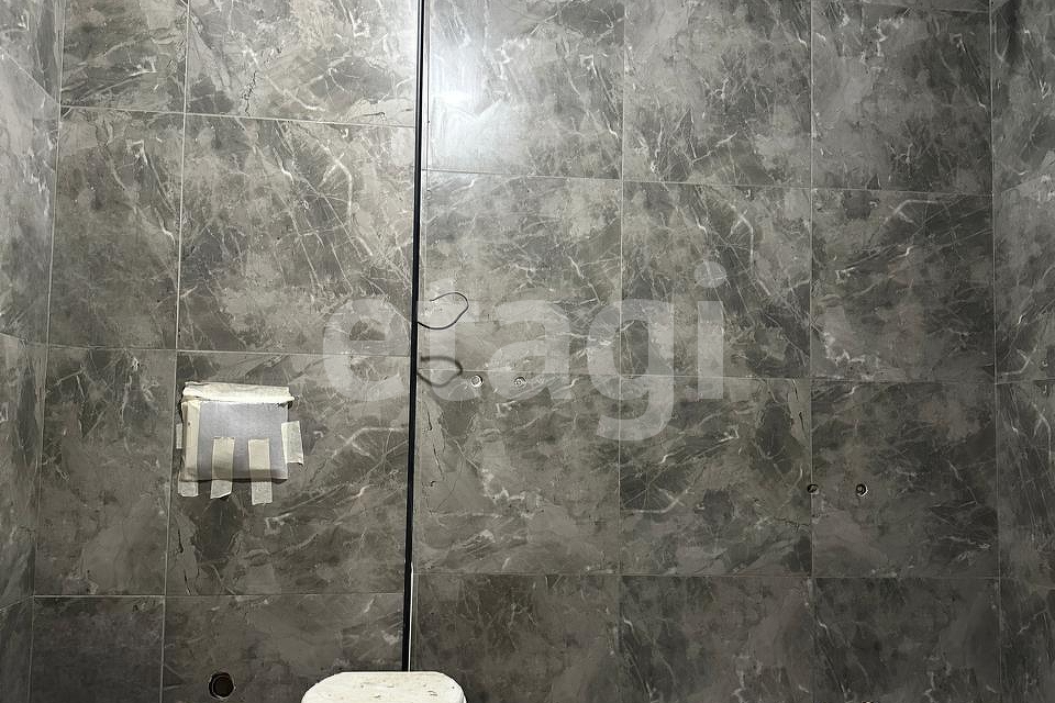 Продаётся 1-комнатная квартира, 49.5 м²