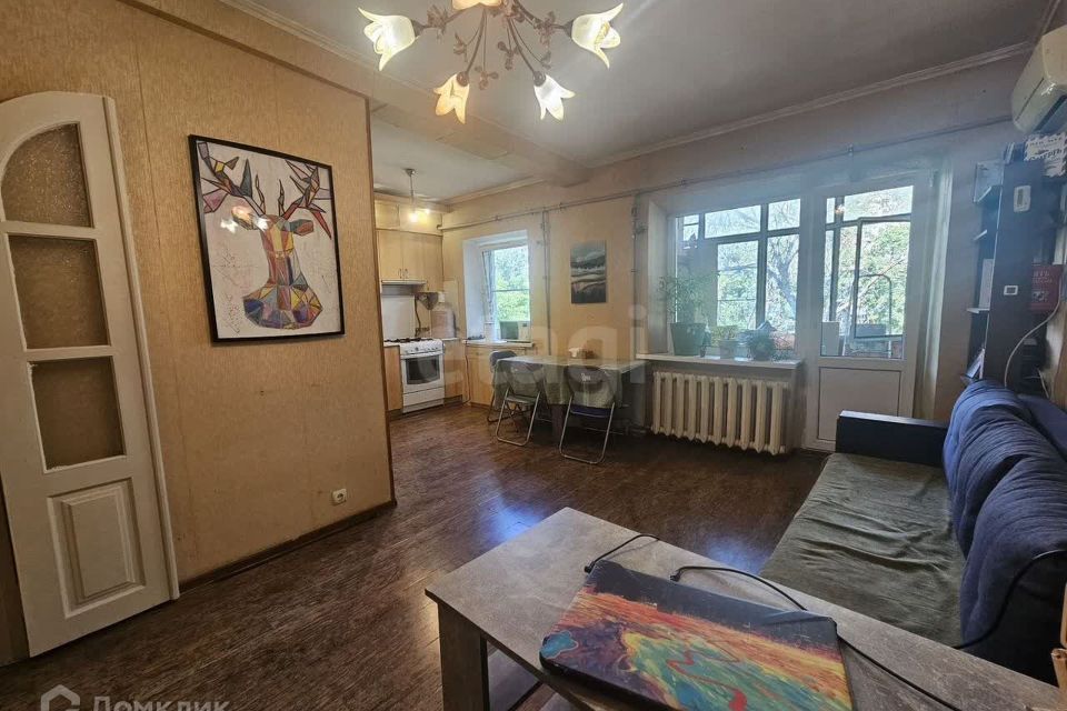 Продаётся 2-комнатная квартира, 42.2 м²