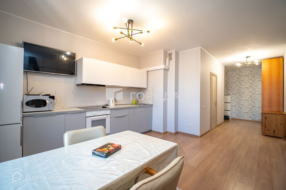 Сдаётся 2-комнатная квартира, 66 м²