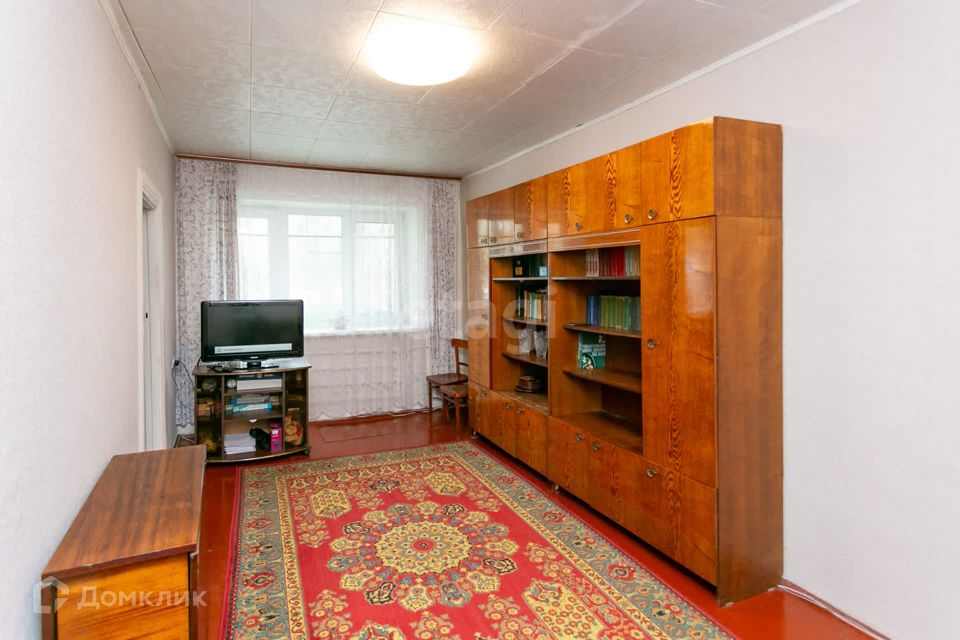 Продаётся 3-комнатная квартира, 54.4 м²