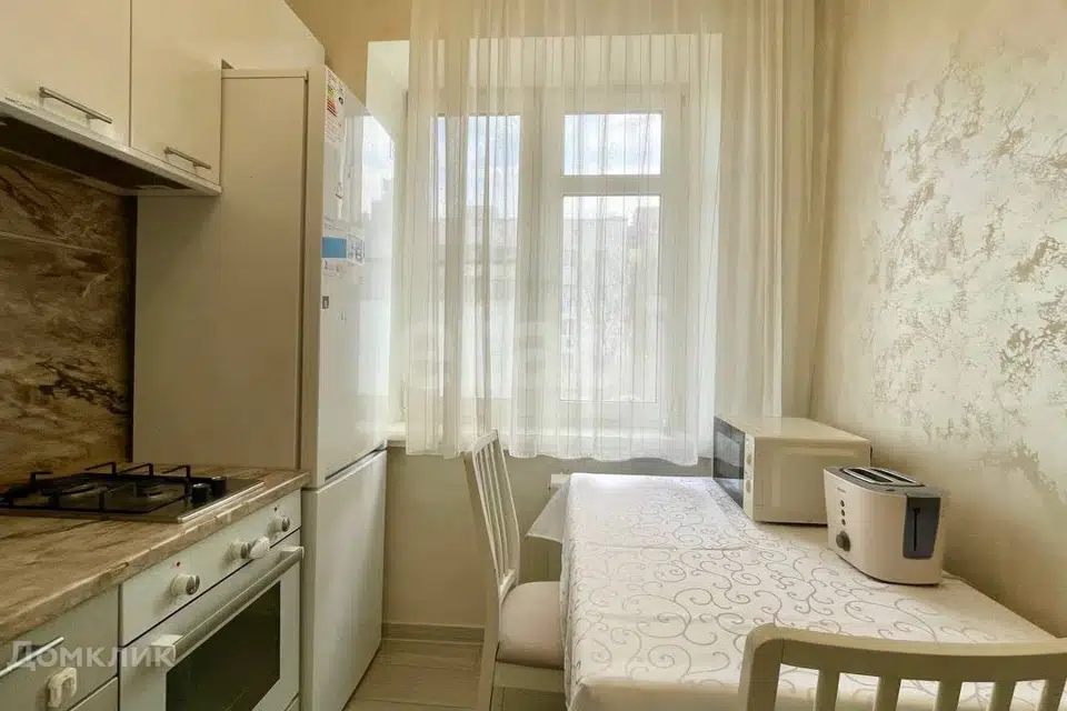 Продаётся 2-комнатная квартира, 35.6 м²