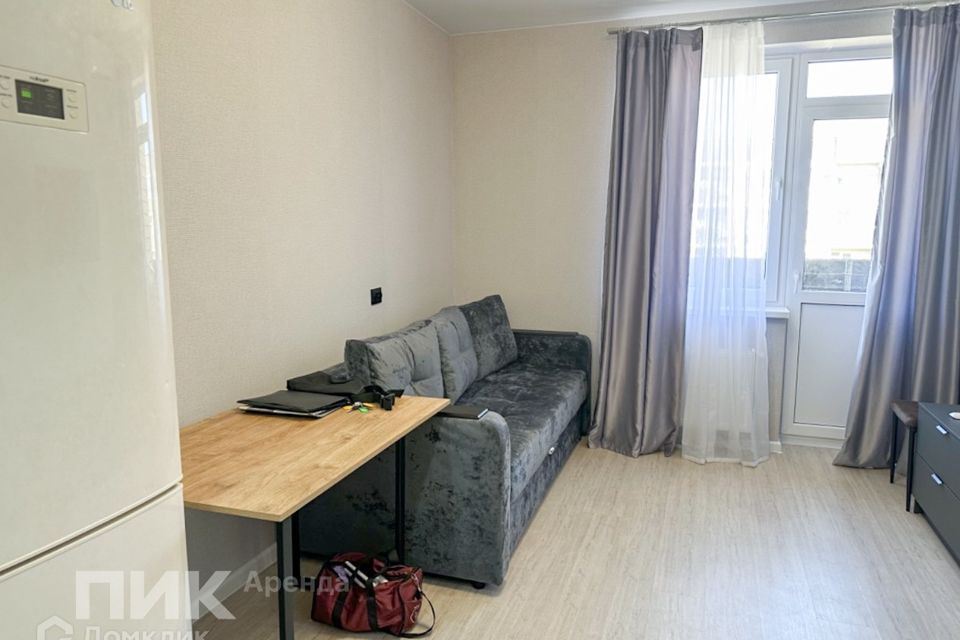 Сдаётся 1-комнатная квартира, 37 м²