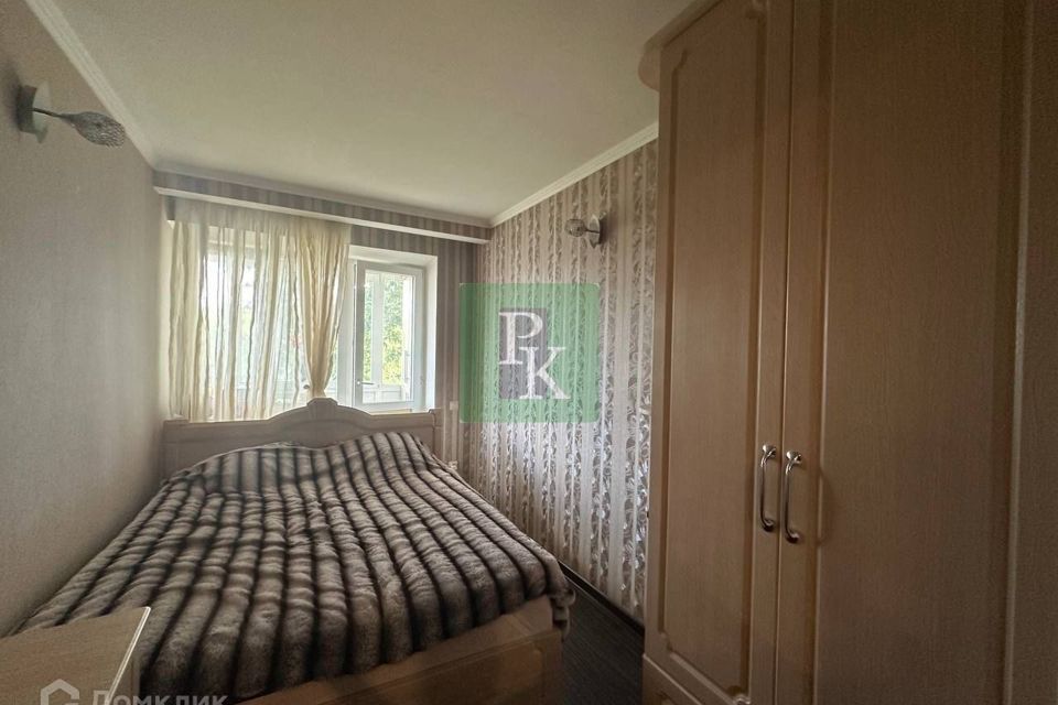 Продаётся 3-комнатная квартира, 55.9 м²
