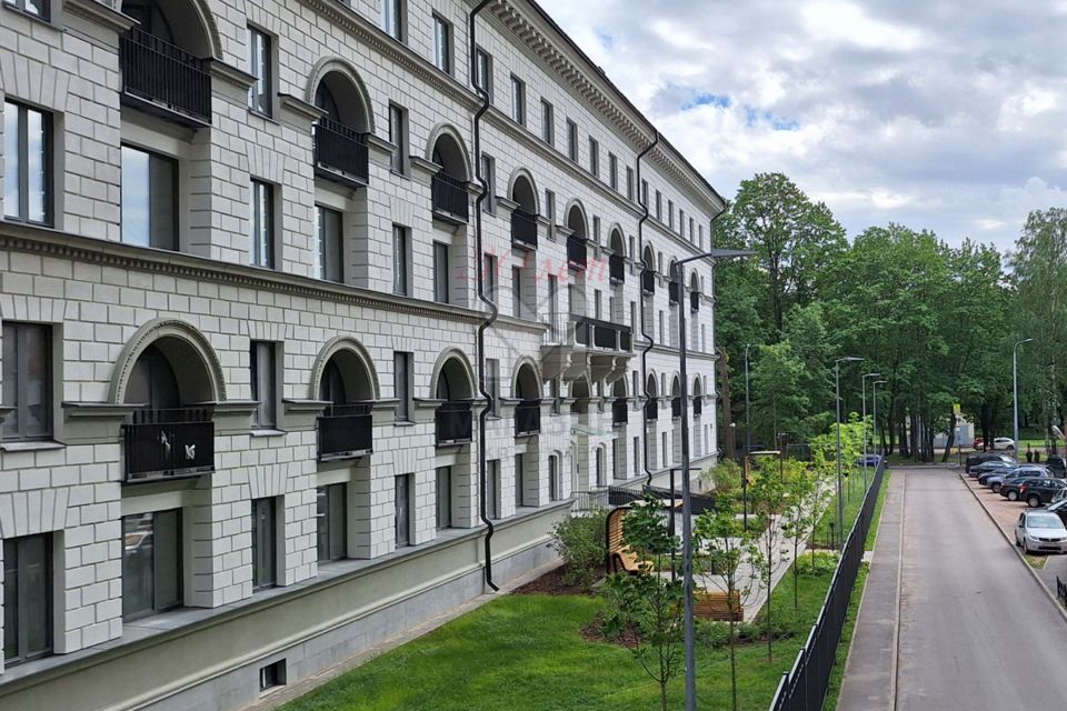 Продаётся 2-комнатная квартира, 62 м²