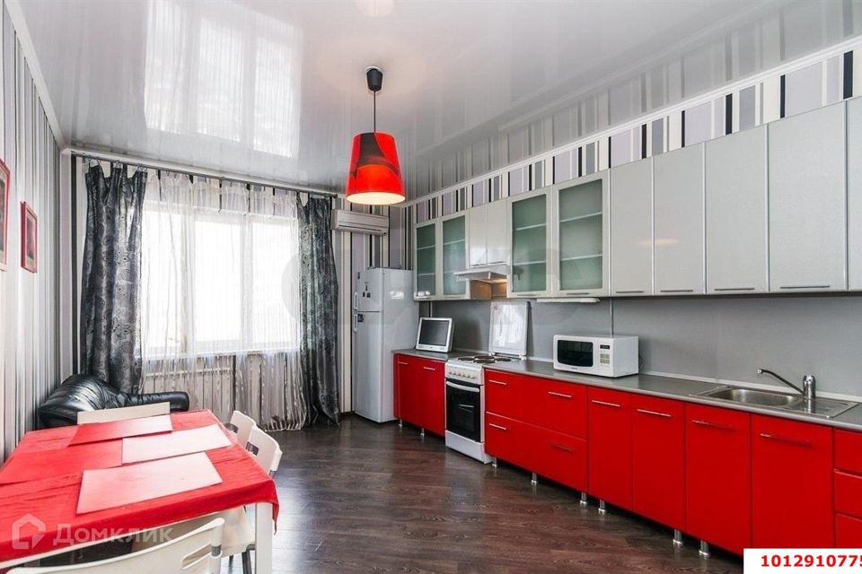 Продаётся 2-комнатная квартира, 75.51 м²