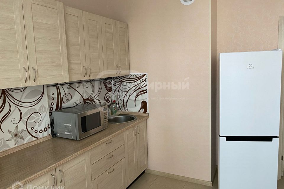 Продаётся 1-комнатная квартира, 46.7 м²