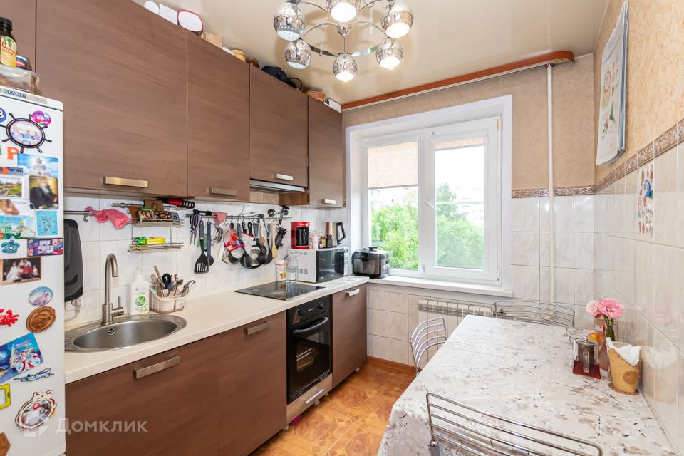 Продаётся 3-комнатная квартира, 59.2 м²