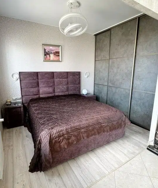 Продаётся 1-комнатная квартира, 50 м²